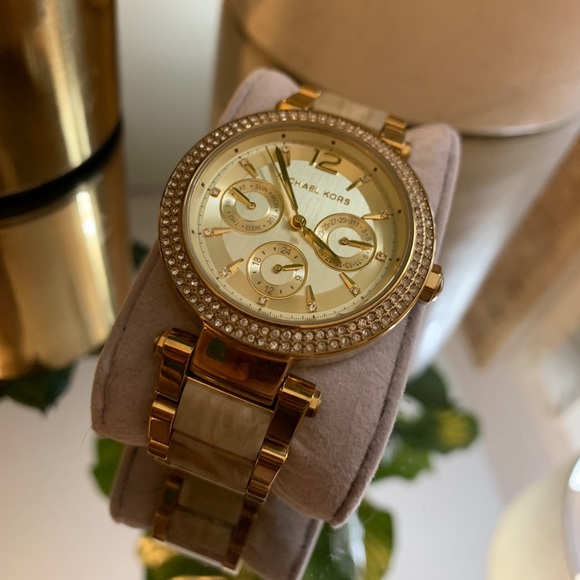 Michael Kors gold watch - Picture 1 of 5